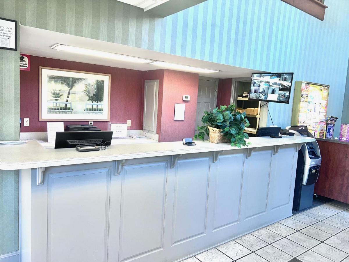 Ocean Crest Inn And Suites Myrtle Beach Ngoại thất bức ảnh