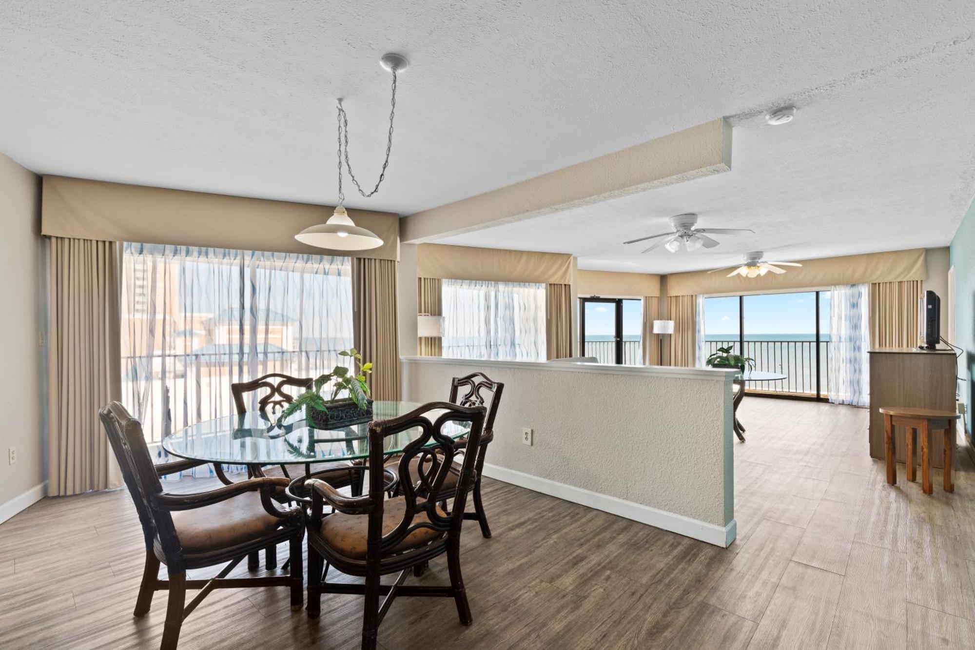 Ocean Crest Inn And Suites Myrtle Beach Ngoại thất bức ảnh